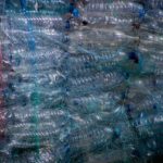 Waarom plastic waterflessen vermijden?